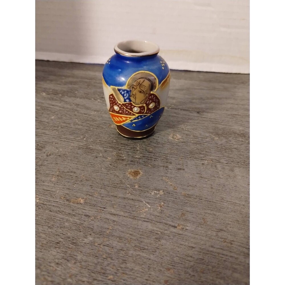 2 1/2" Blue Hand Painted Gilded Porcelain Satsuma Moriage Vase Occupied Japan